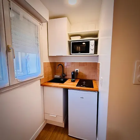 Apartment Nancy-Place, P10, Cosy & Clim-Gare-Chambre Nancy